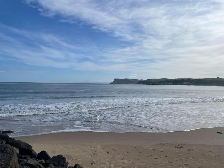 Cashel On The Coast, 3 Bedroom Holiday Home, Баликасъл Екстериор снимка